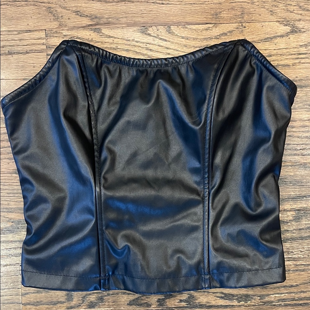 SHEIN Elegant Black Satin Crop Top